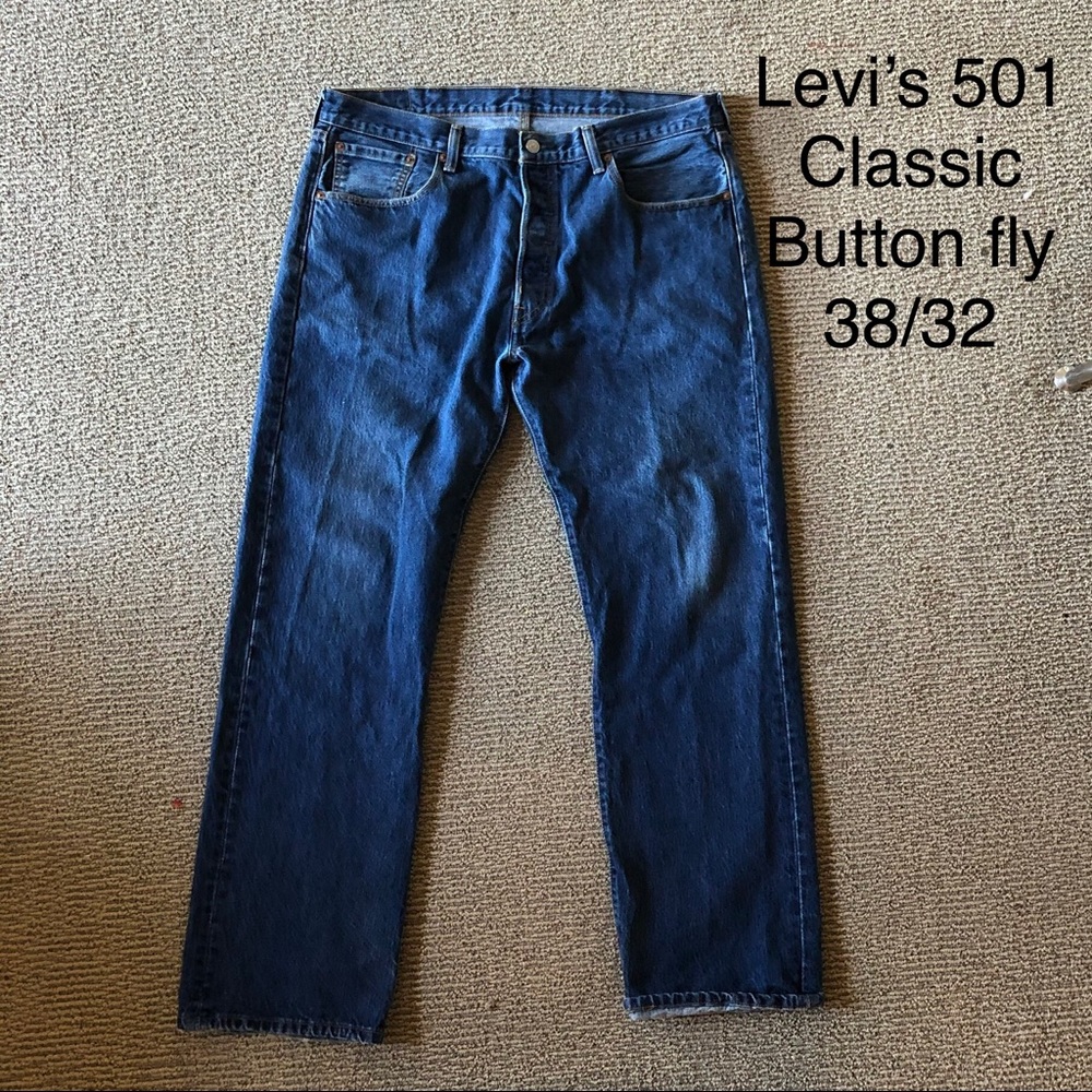 VTG Levi’s 501 Button-Fly Jeans 38x32